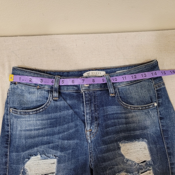Guess Distress jeans - Picture 6 of 9